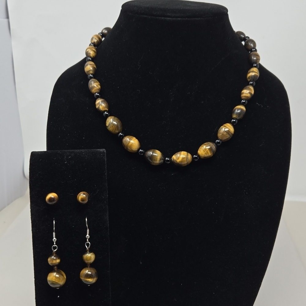 Vintage Tiger Eyes Necklace-2 Pairs of Pierced Earrings Fashionable Brown Swirls